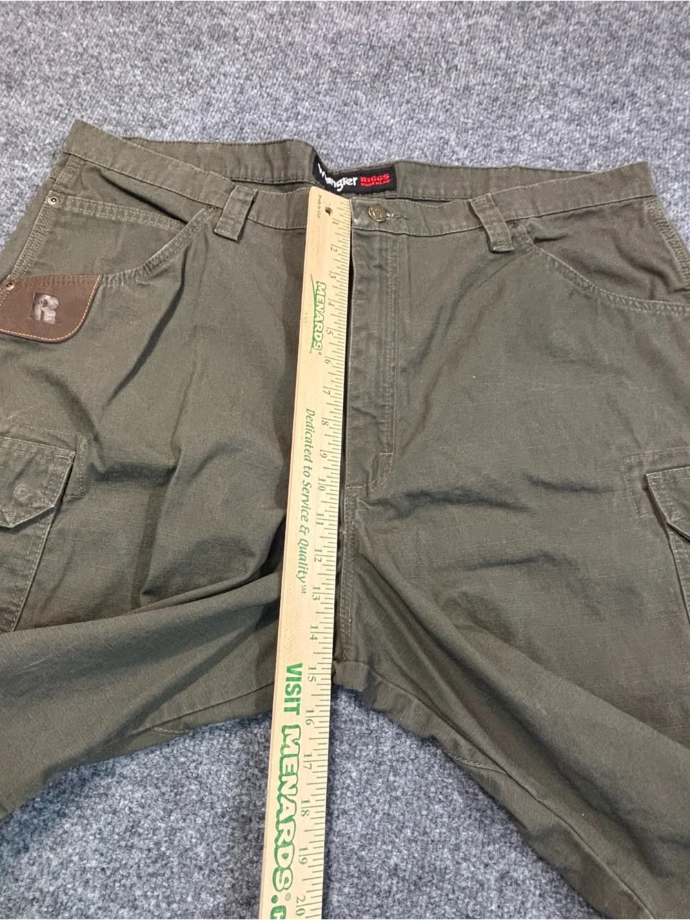 Wrangler RIGGS Workwear Carpenter Ripstop Shorts Mens 42 Green Canvas Cargo Duty
